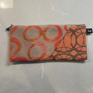 MARUCA Pouch